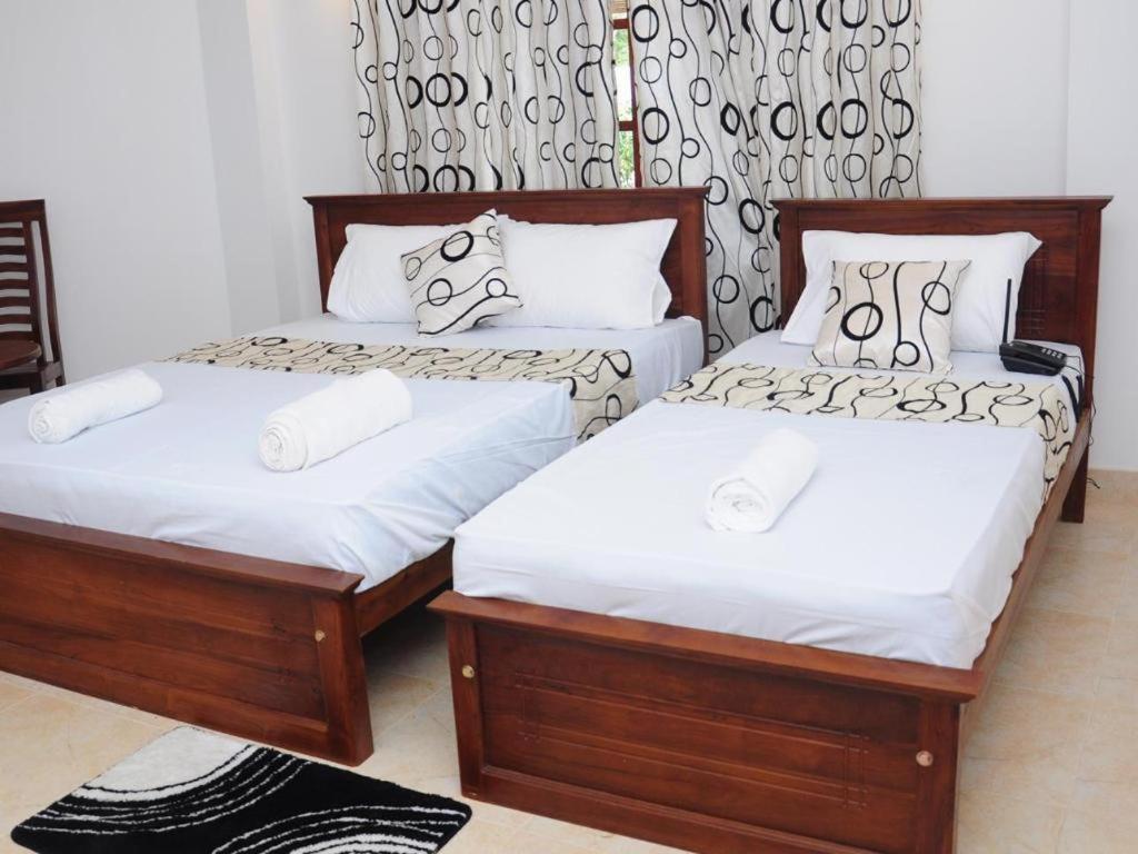 Sihilro Regency Hotel Удавалаве Экстерьер фото