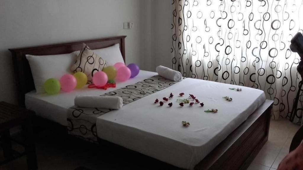Sihilro Regency Hotel Удавалаве Экстерьер фото